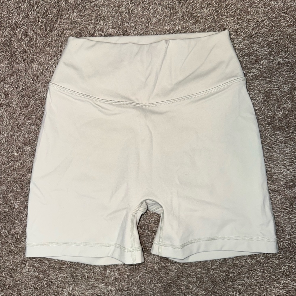 Cream 4” Bike Shorts